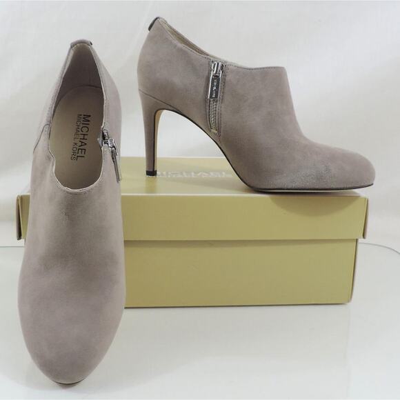 Michael Kors Sammy Ankle Zip Booties Heels Pearl Grey Suede - Picture 8 of 9